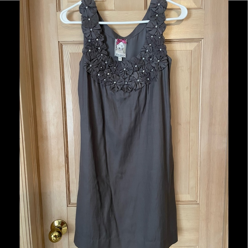 Gorgeous dress with floral detail